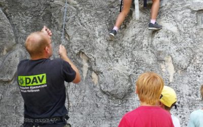 Jede Menge los am Kletterturm